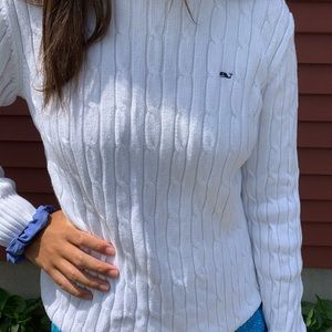 Vineyard vines White cable knit sweater